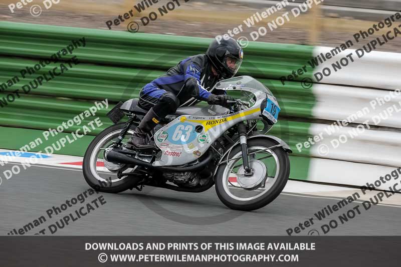 Vintage motorcycle club;eventdigitalimages;mallory park;mallory park trackday photographs;no limits trackdays;peter wileman photography;trackday digital images;trackday photos;vmcc festival 1000 bikes photographs